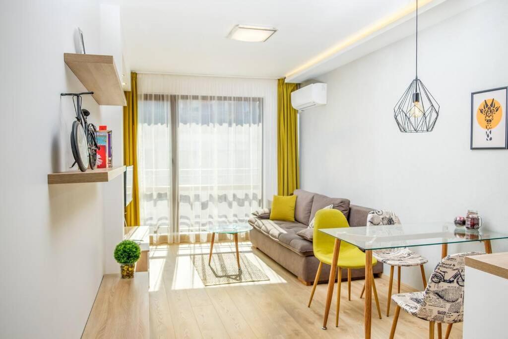 Luxury In The Center * Varna